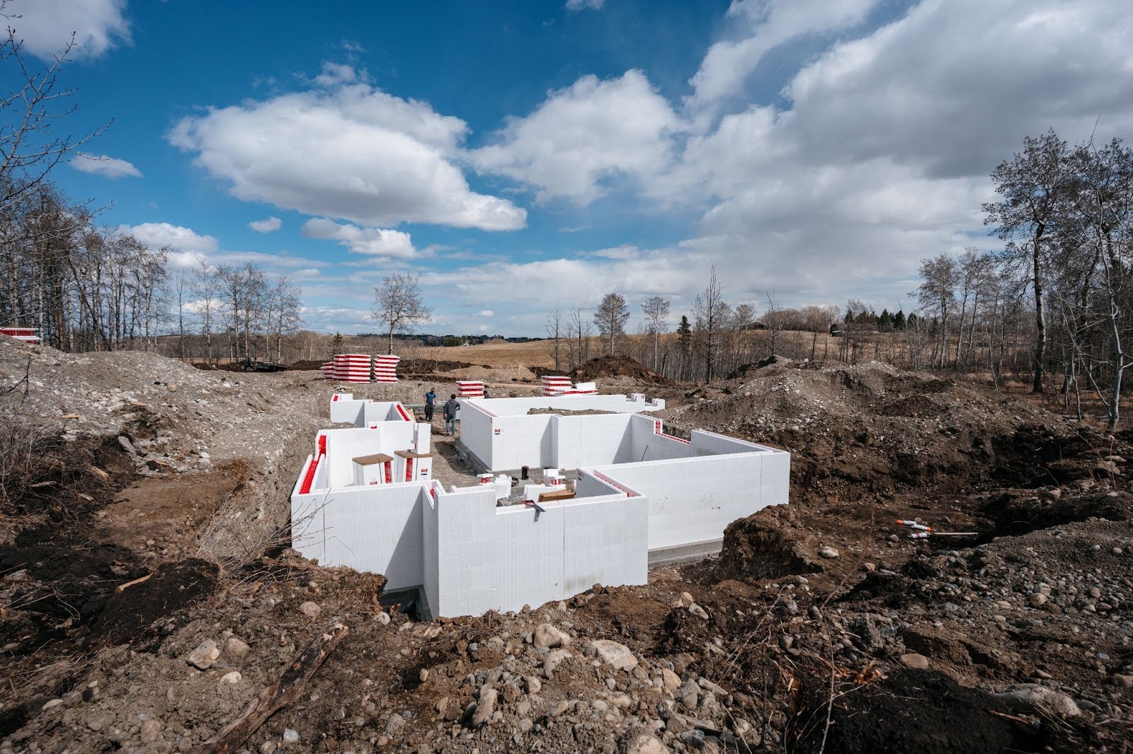 Detached Garage Foundation Options Compared for New Construction Projects