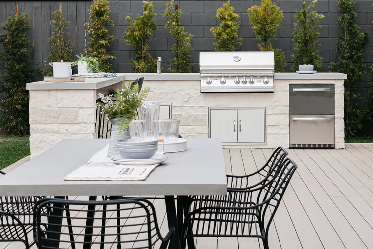 Outdoor Kitchens That Transform Your Backyard